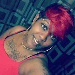 Meet your Posher, Tia