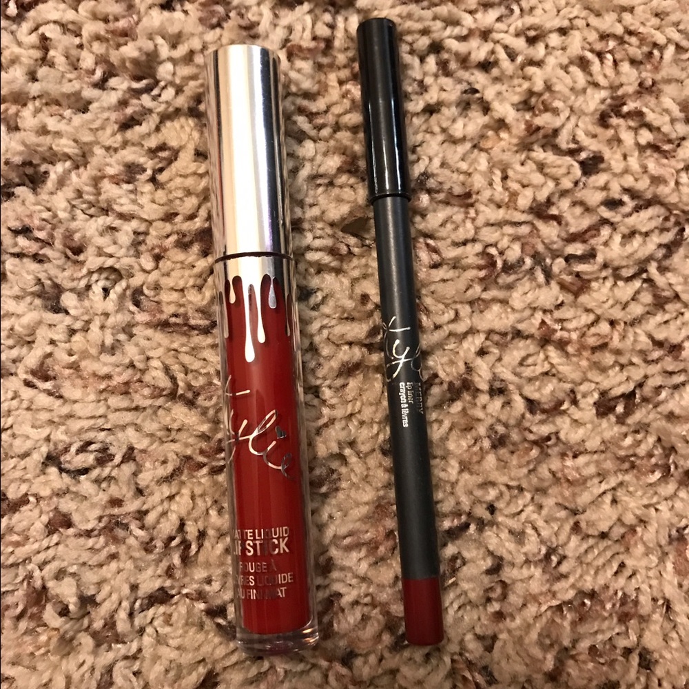Kylie Merry Lip Kit