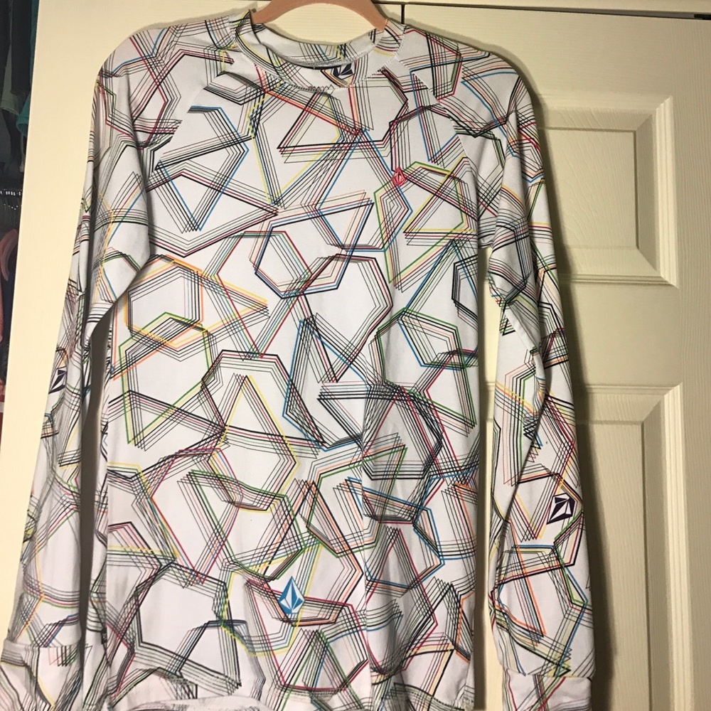 Volcom snowboarding shirt