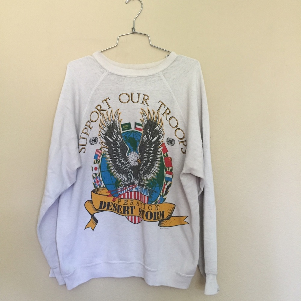 Support your veterans vintage crew neck