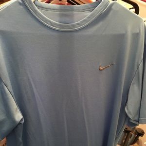 Nike Dri-Fit M