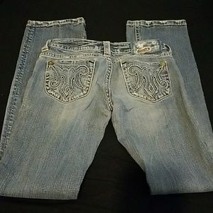 MEK vintage jeans.