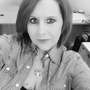 Meet your Posher, Gayle