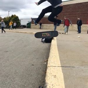 Meet your Posher, Chris