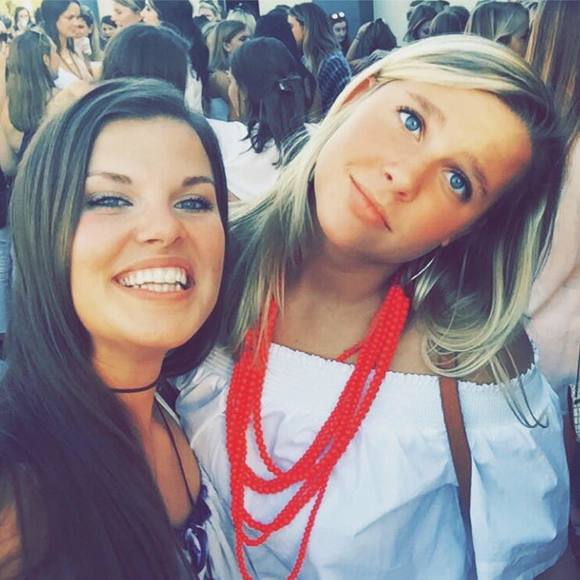 Meet your Posher, Avery - Picture 1 of 1