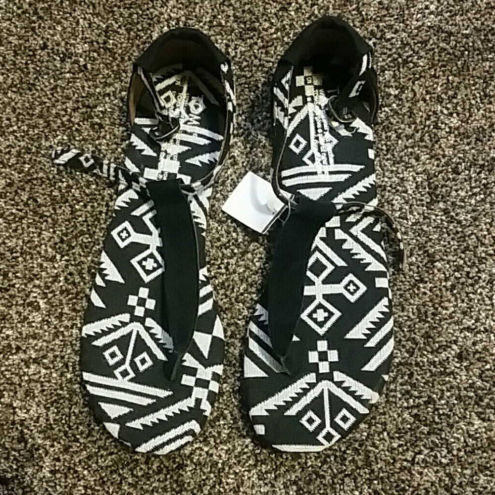TOMS Woven Playa Sandal