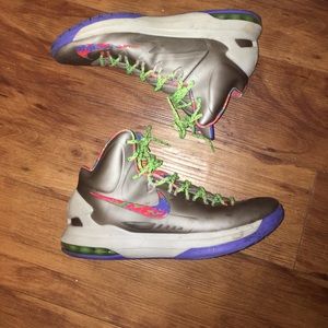 Limited Edition Kevin Durant Nike Shoes