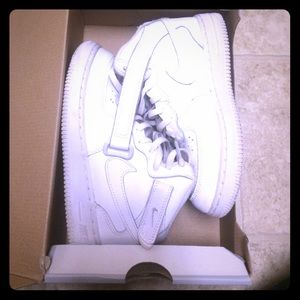 Nike high top Air Force 1s size 3y