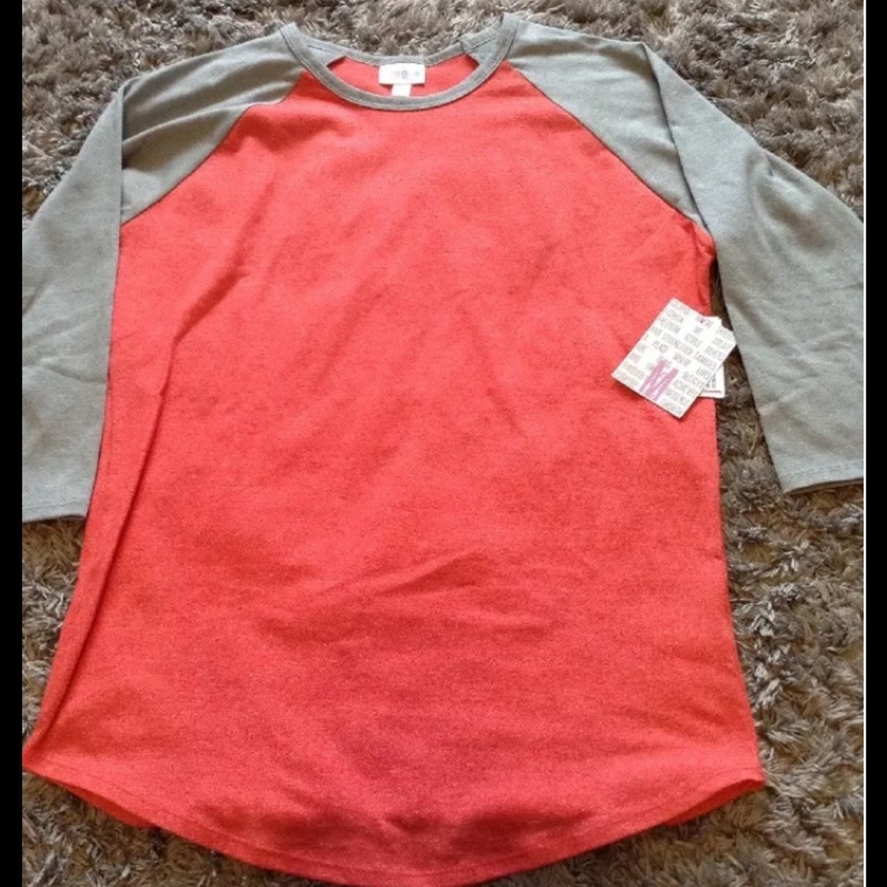 NWT LuLaRoe heathered red and gray randy size med