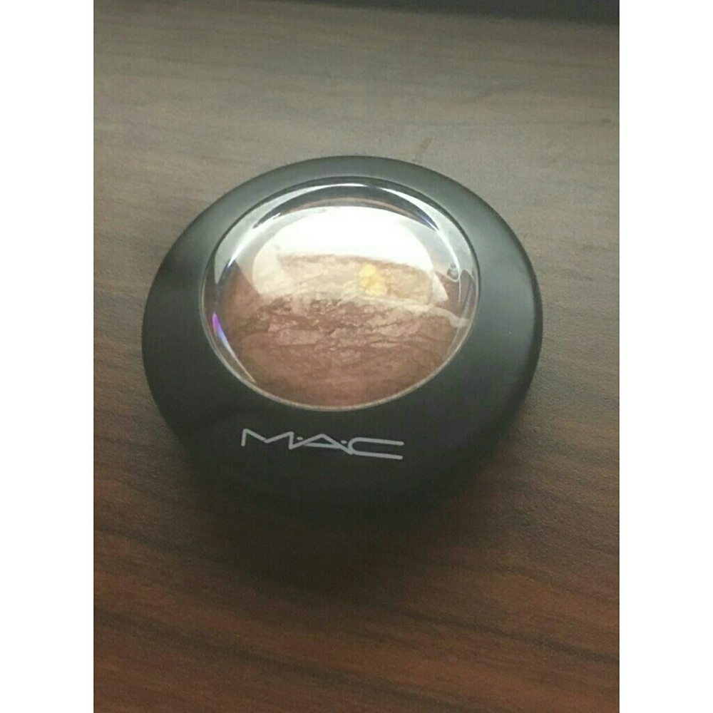 MAC MSF Cheeky Bronze