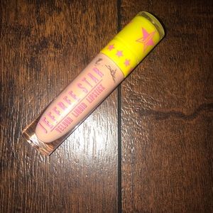 Jeffree star liquid lipstick