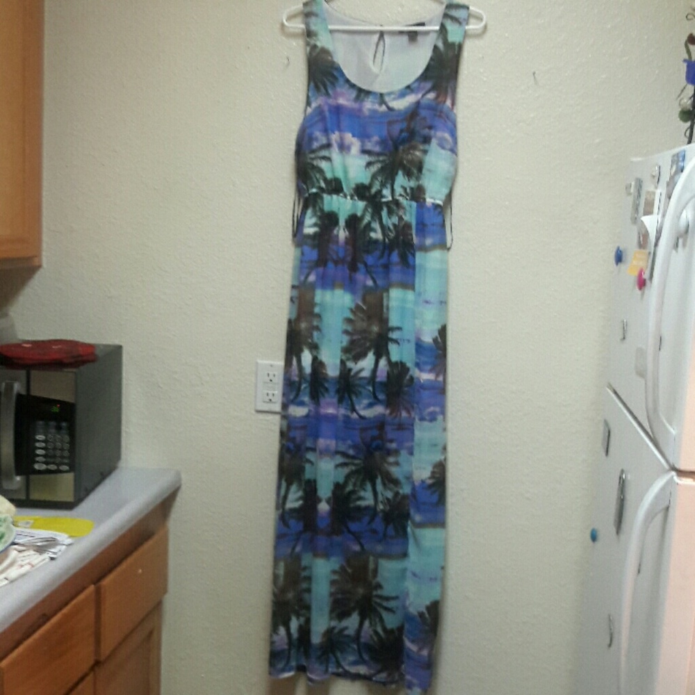 Forever 21 size large
