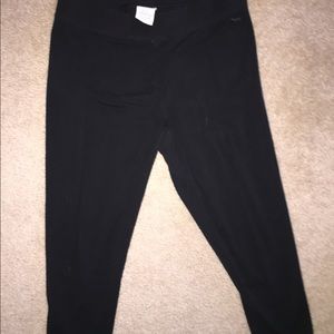 Black 3/4 length VS Pink Leggings