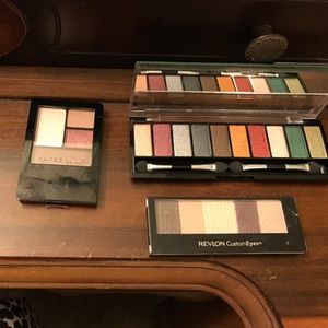 Makeup bundle