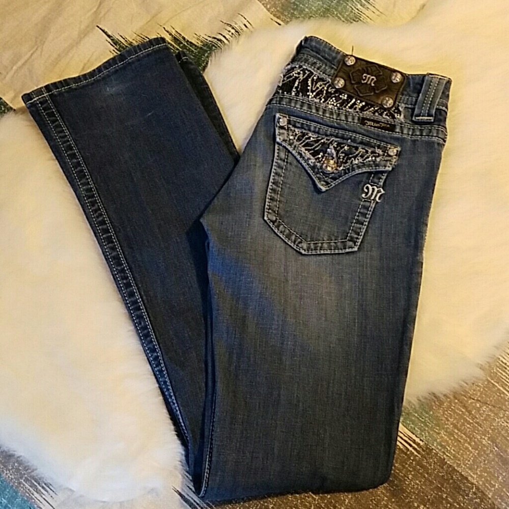 EUC Miss Me boot cut jeans!