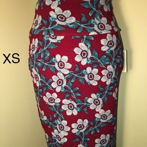 LuLaRoe Cassie Skirt! NWT! Size XS