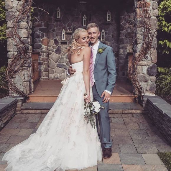 Meet your Posher, Paulina - Picture 1 of 1