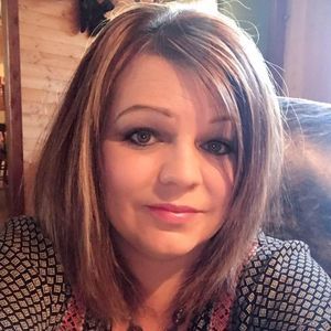 Meet your Posher, Elisha