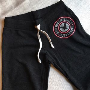 American Eagle Charcoal Grey 3/4 Sweatpants