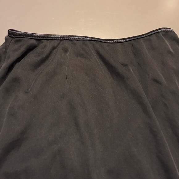 L.A. Movers girl Black Slip Skirt - Picture 7 of 8
