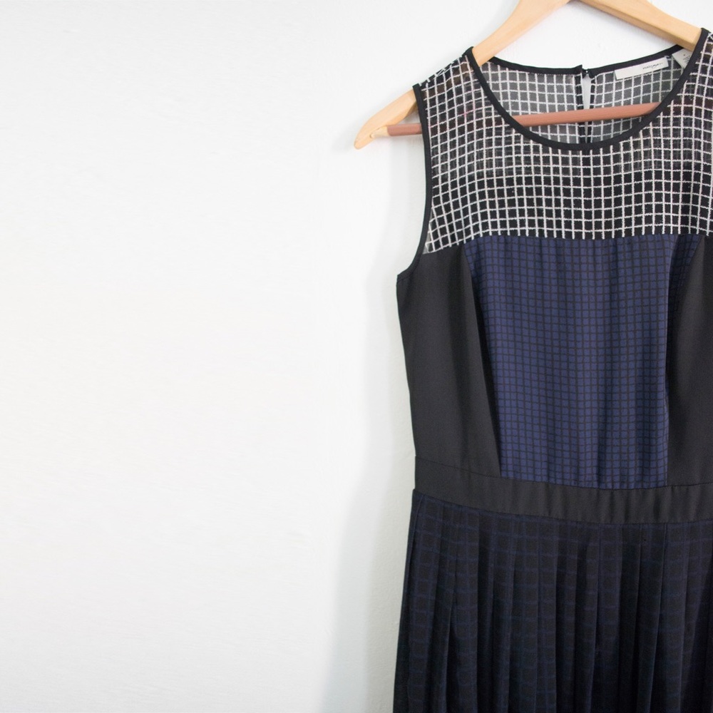 Halogen dress