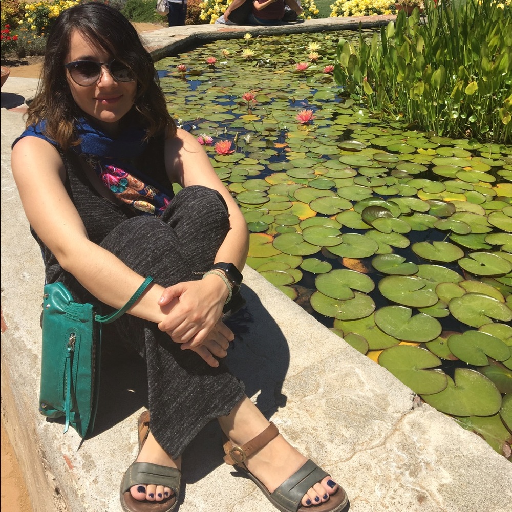 Meet your Posher, Renee