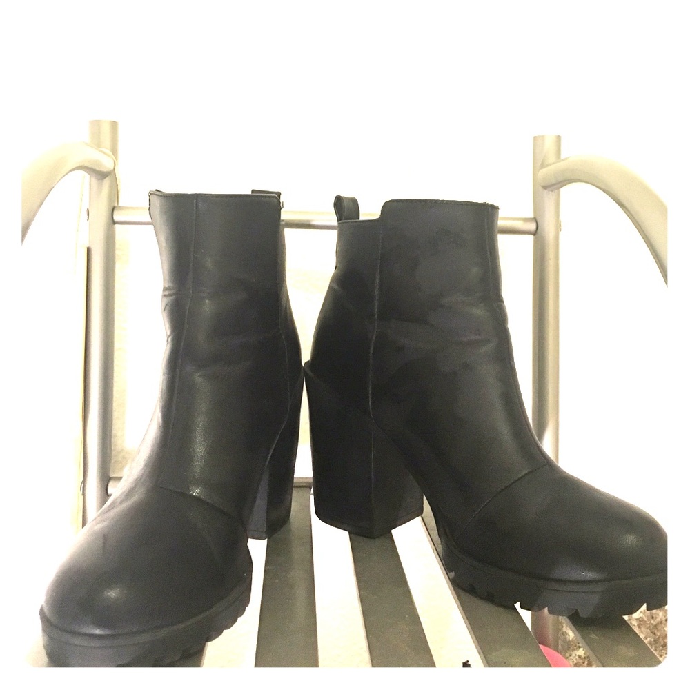 Black Booties