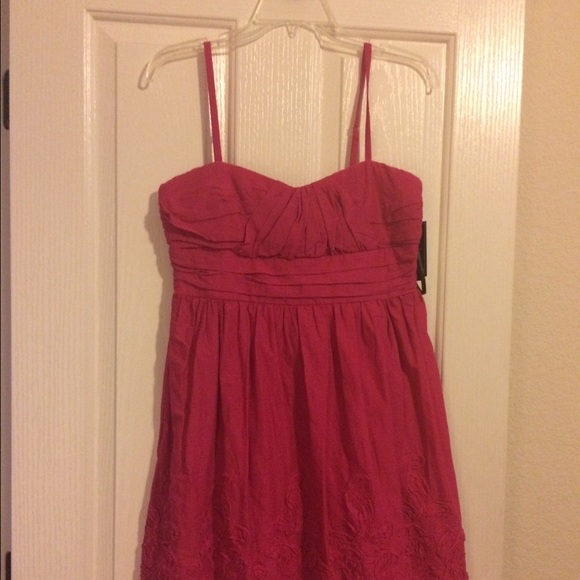 Juniors pink dress - Picture 2 of 3