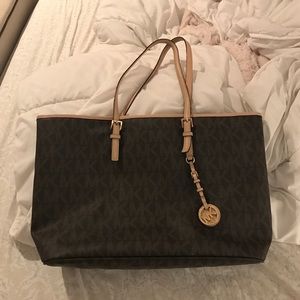 Michael Kors Tote