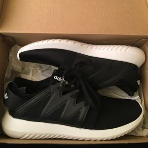 ADIDAS Original Tubulars women's size 8