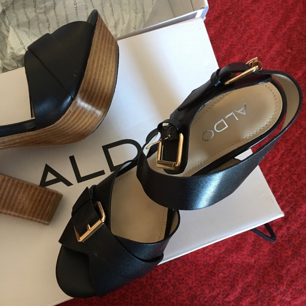BNIB Aldo Black Leather High Heel Strap Sandals