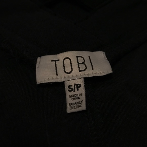 Little black dress 🖤 - Picture 4 of 4