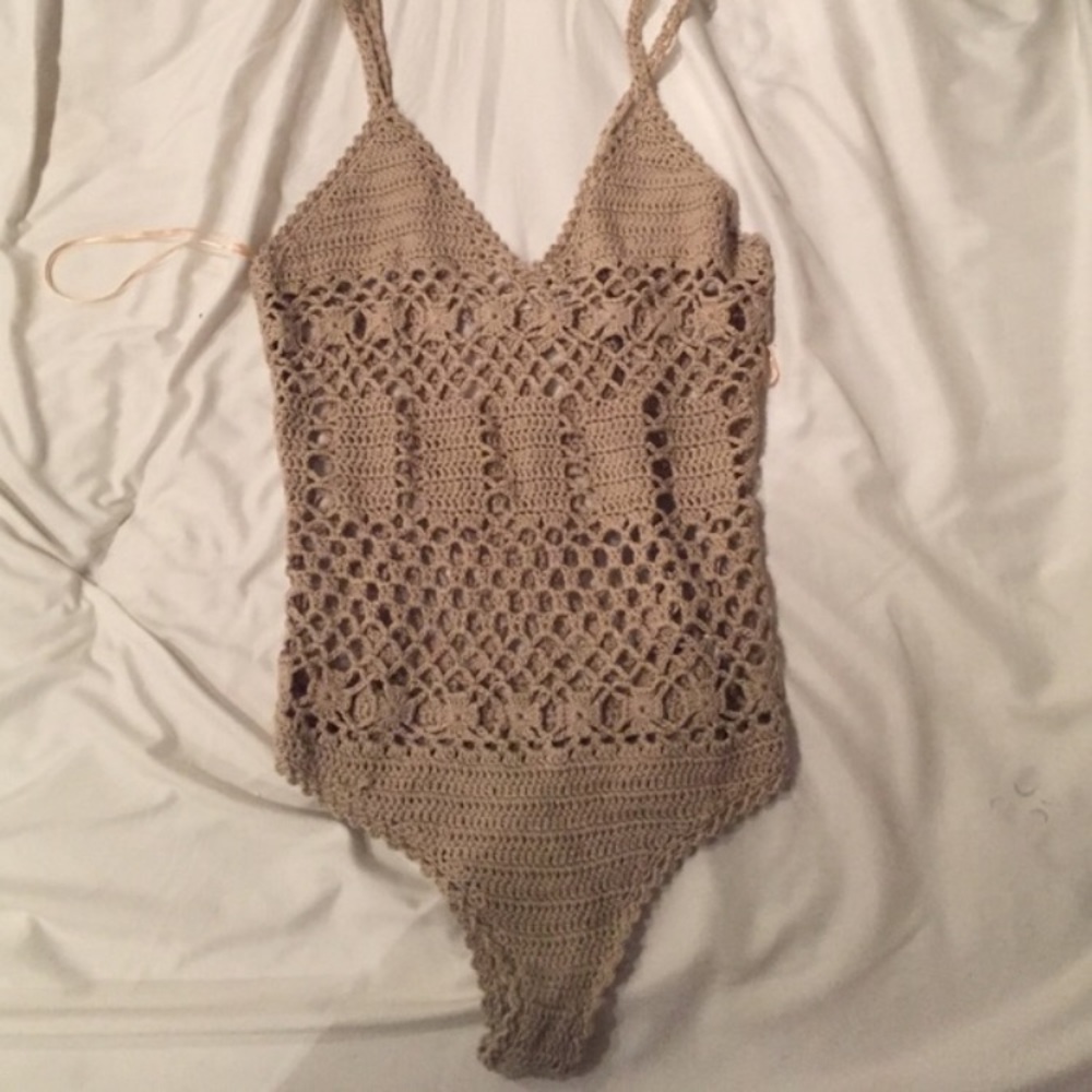 LF crochet bodysuit