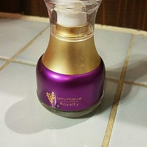 LIKE NEW, younique lifting serum