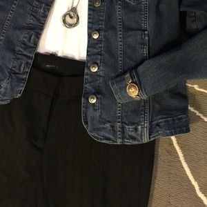 Worthington curvy fit black pinstripe 10