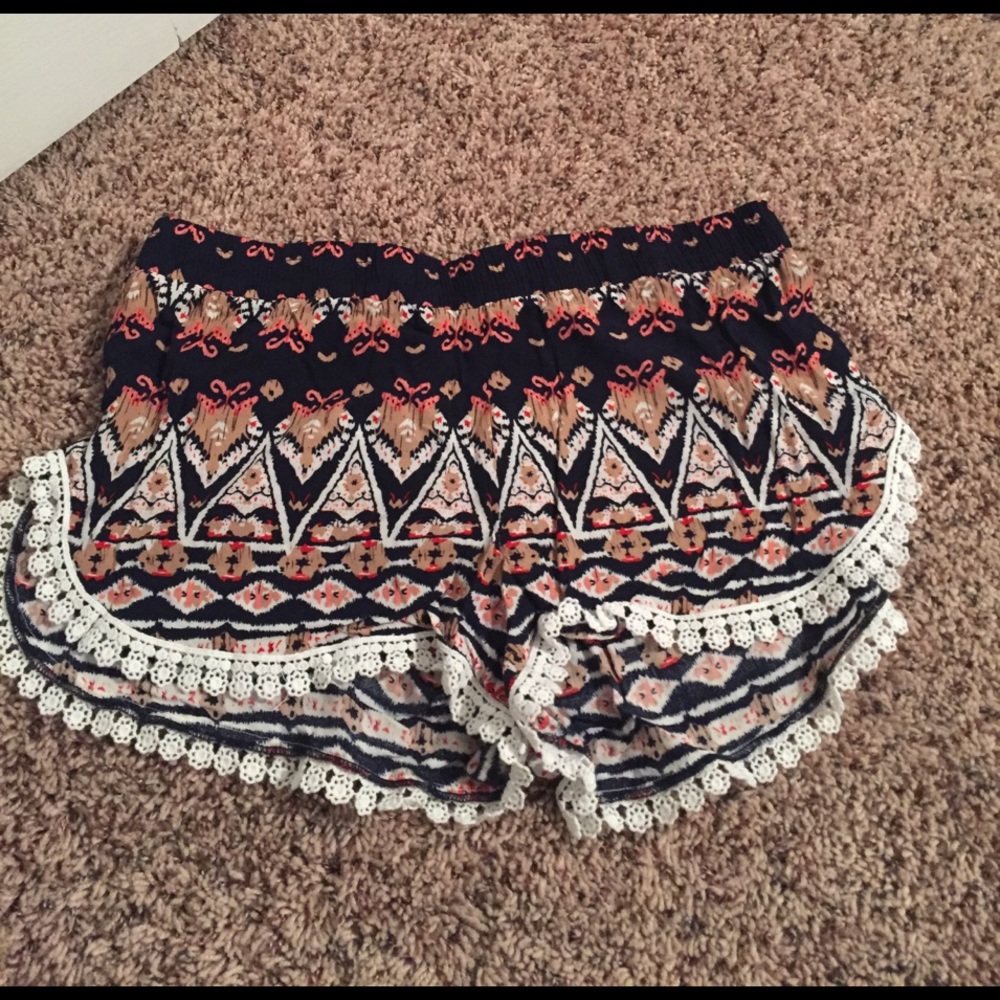 Flowy shorts