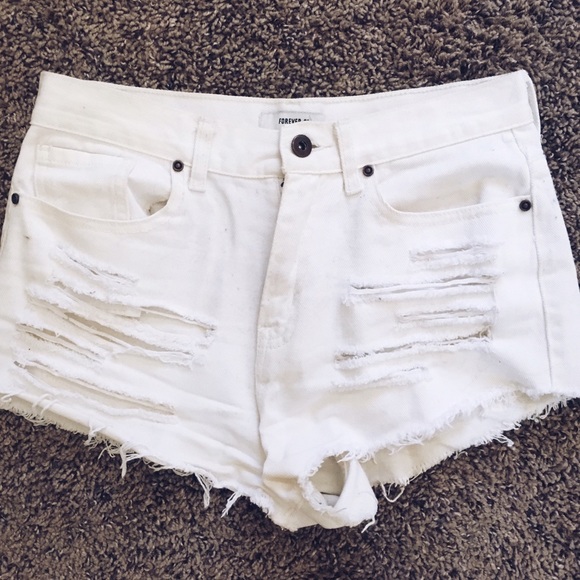 White Distressed Shorts - Picture 2 of 3