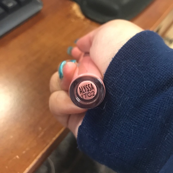 Ultra satin lipstick - Picture 2 of 2