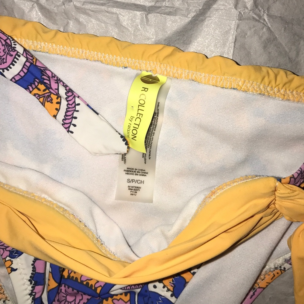 *RARE*. R Collection wrap bikini size S - Picture 3 of 5