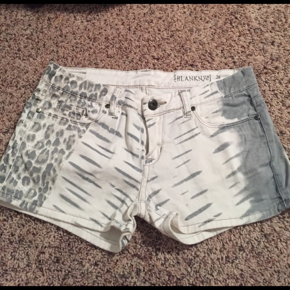 Jean shorts!
