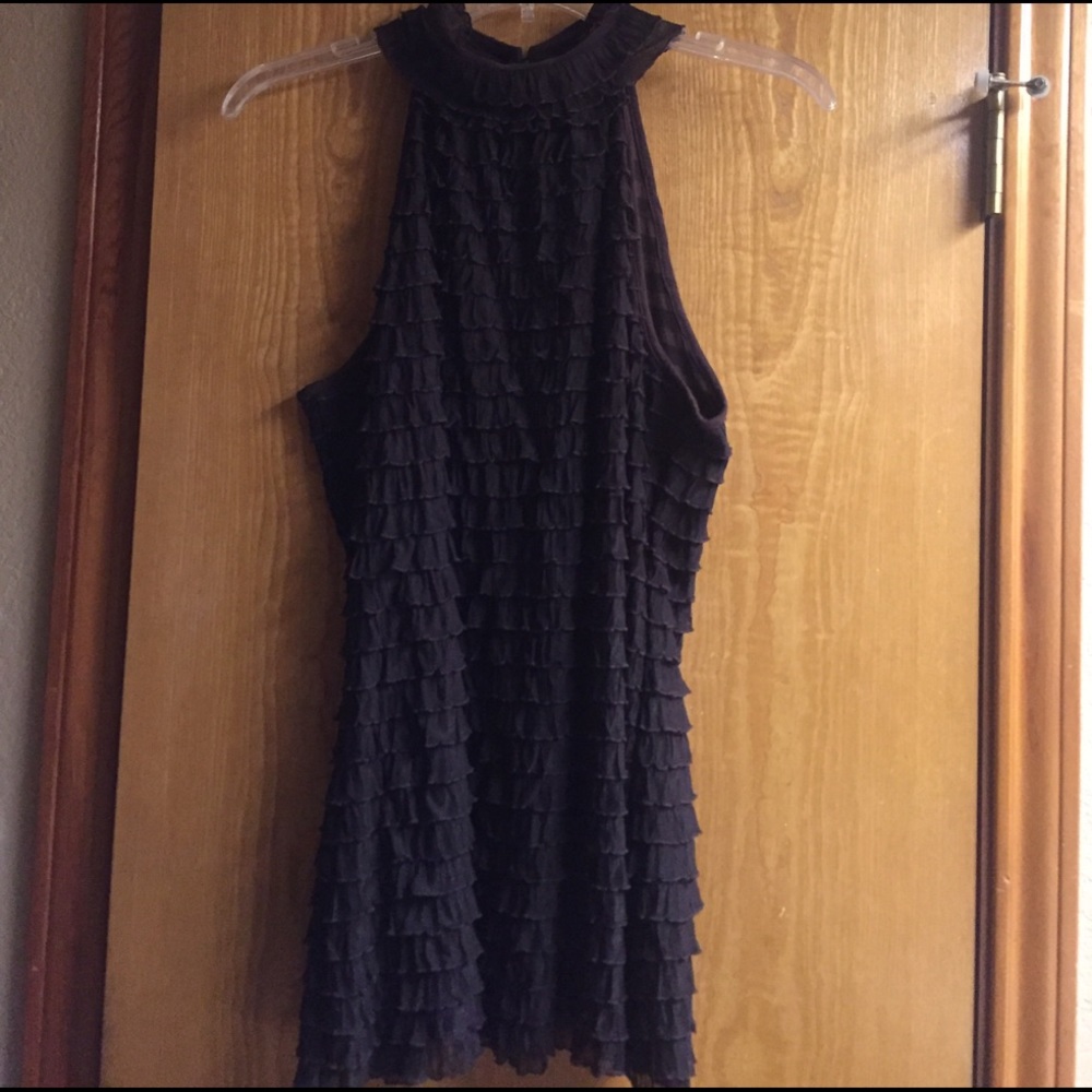 Sleeveless shirt
