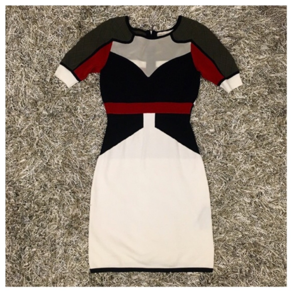 ❌🚫sold❌🚫Karen Miller size 1 actually a size 0