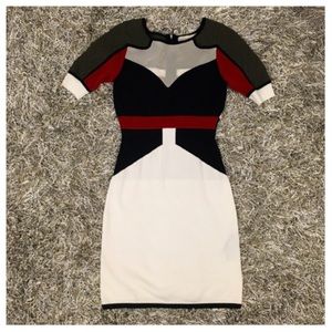 ❌🚫sold❌🚫Karen Miller size 1 actually a size 0