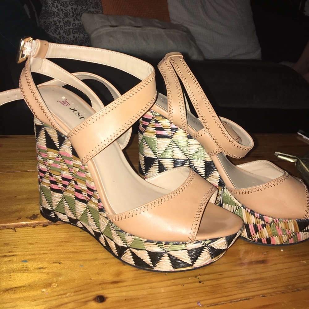 Woven wedges