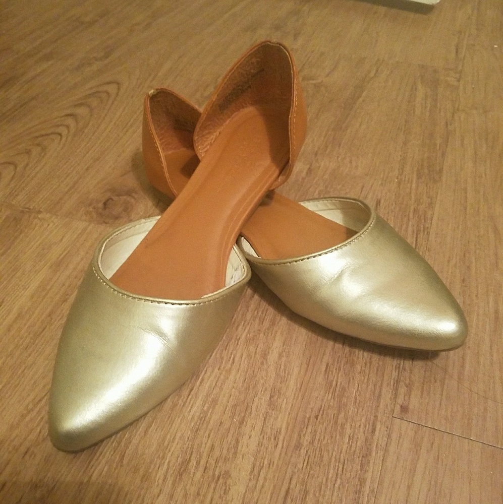 Cute D'orsay Flats