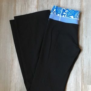 Lululemon boot cut yoga pant!