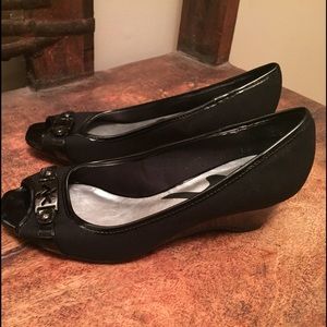 Anne Klein Black Wedge