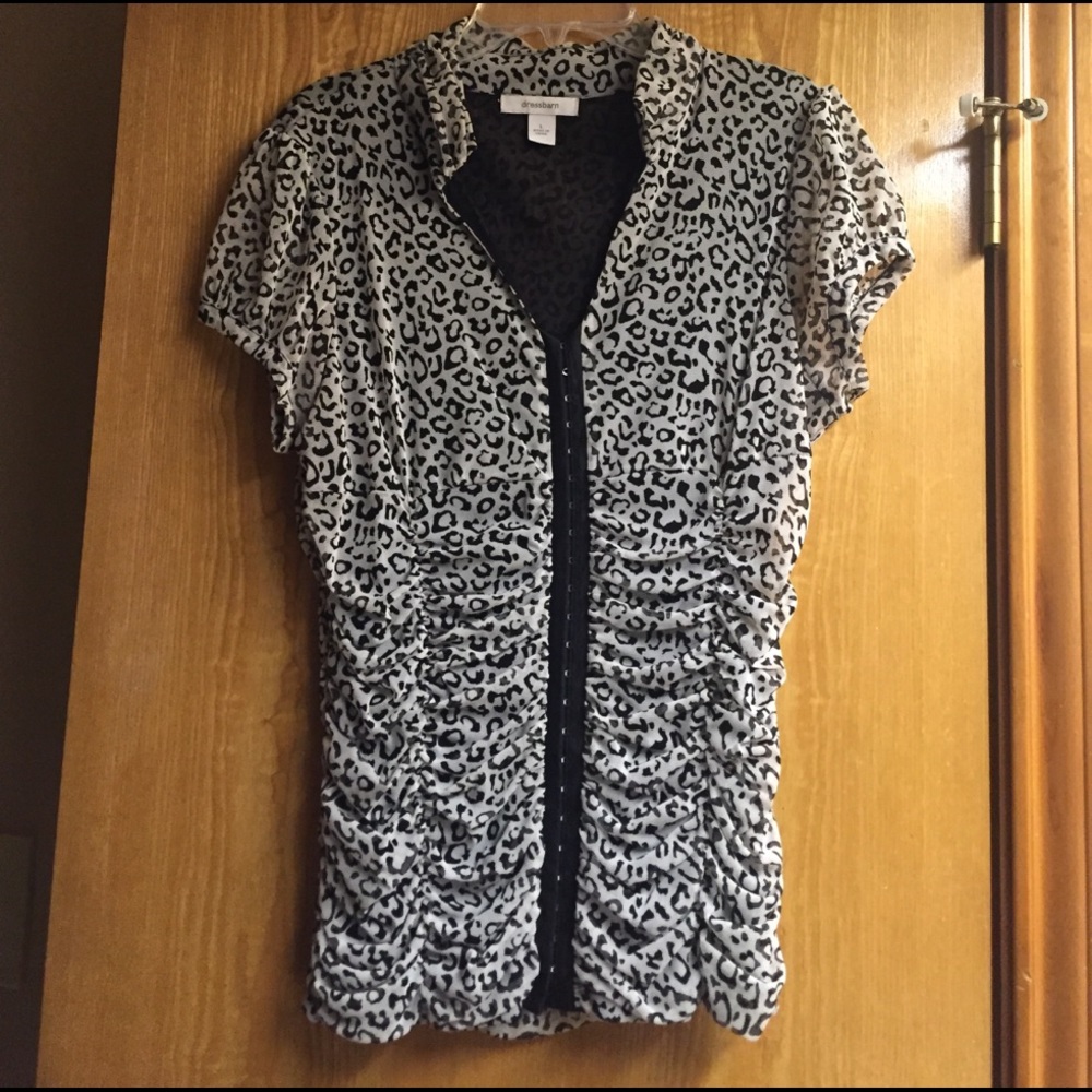 Short sleeve shirt