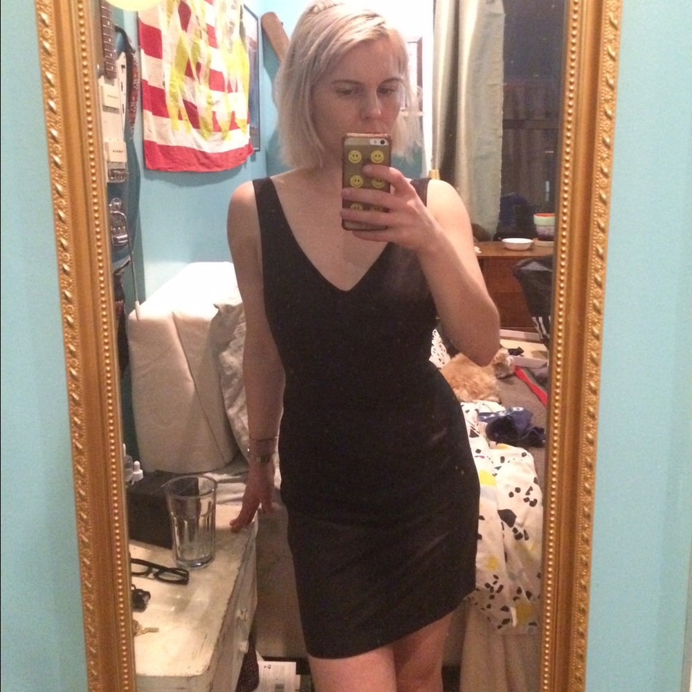 NWOT low (zip up) back little black dress