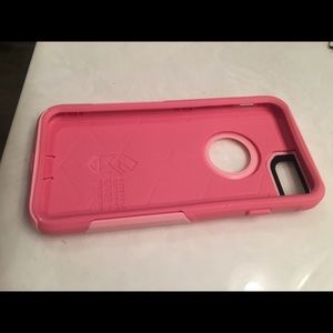 Pink Otter Box for iPhone 6 📱